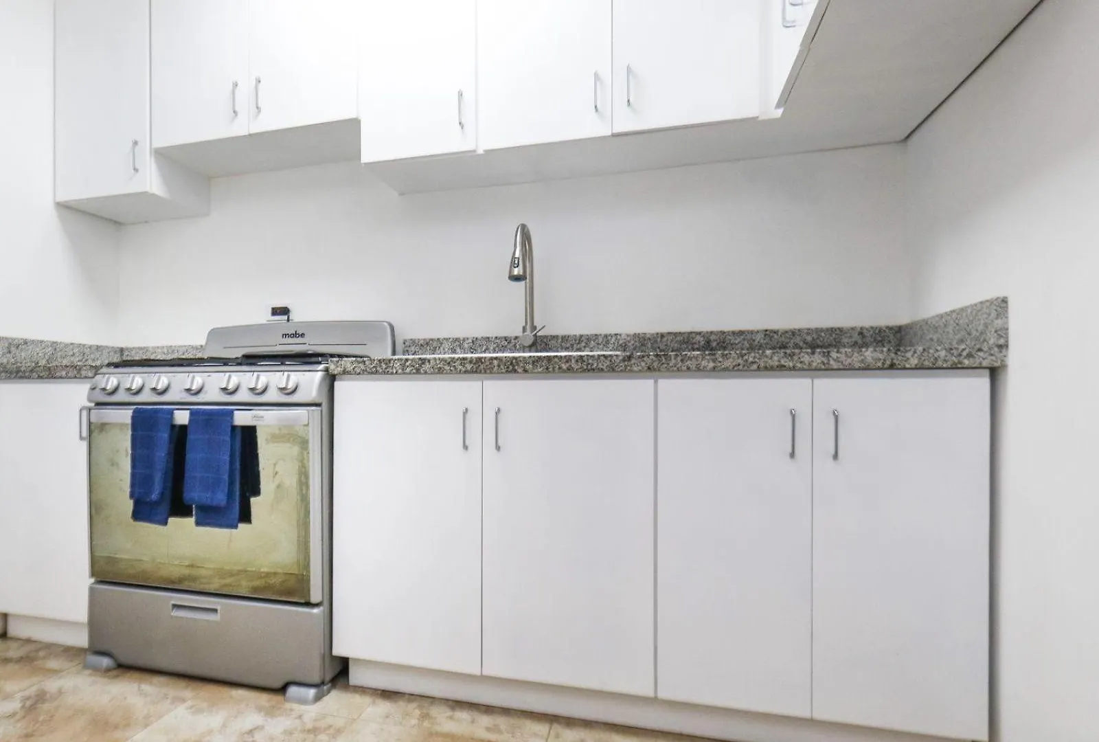 Nely Y Pietro Share Apartment Πούντα Κάνα Bed and Breakfast